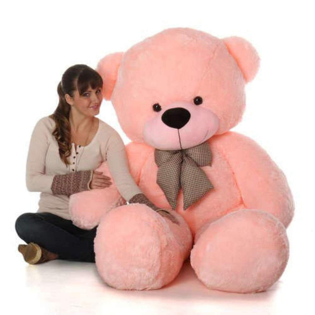GIANT 4.5 FOOT TEDDY